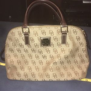 Dooney & Bourke tote bag